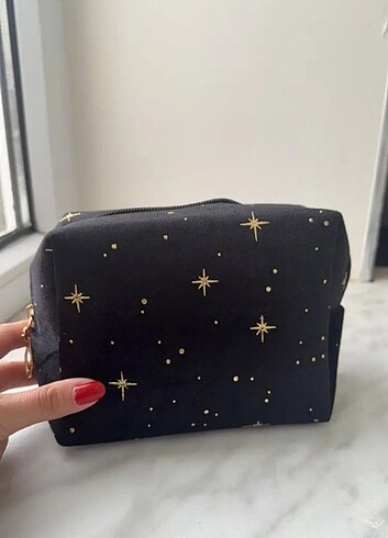 Orta boy makyaj çantası  - Görsel 8