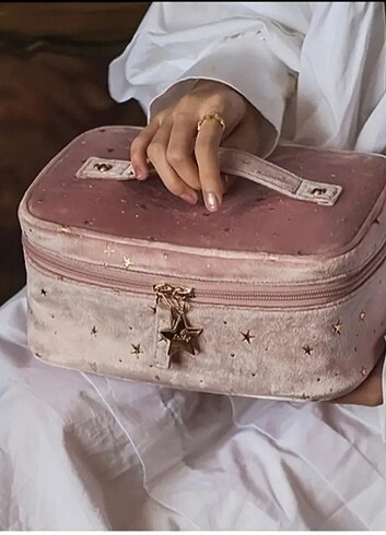 Büyük boy makyaj çantası  - Görsel 4