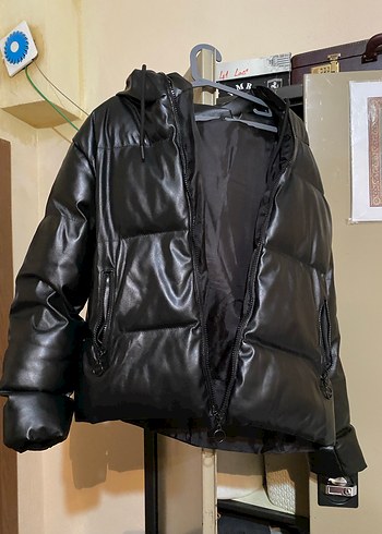 Siyah Deri Kadın Kışlık Mont - Görsel 3