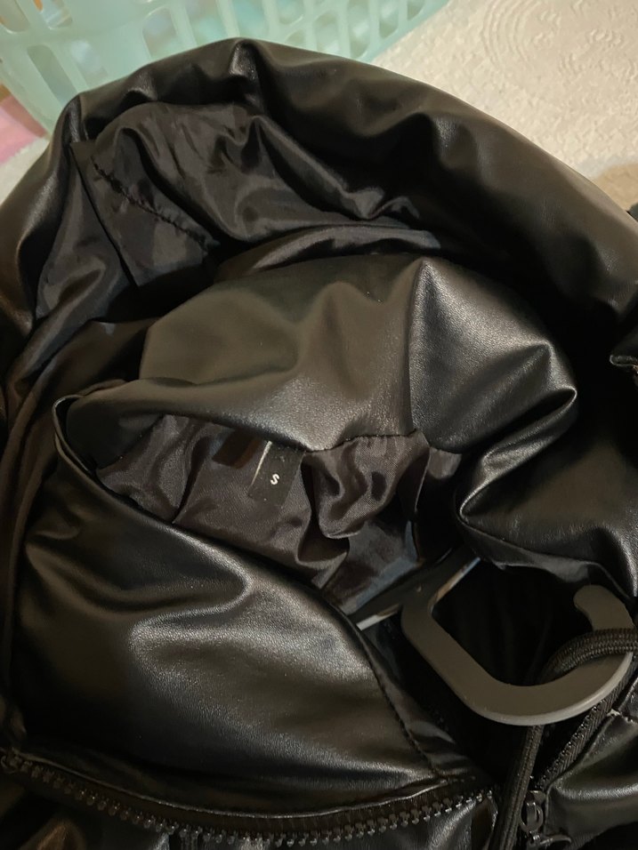 Siyah Deri Kadın Kışlık Mont - Görsel 5