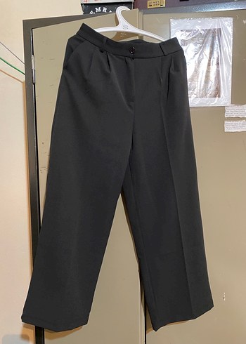 Siyah V Yaka Kolsuz Midi Takım Elbise - Görsel 4