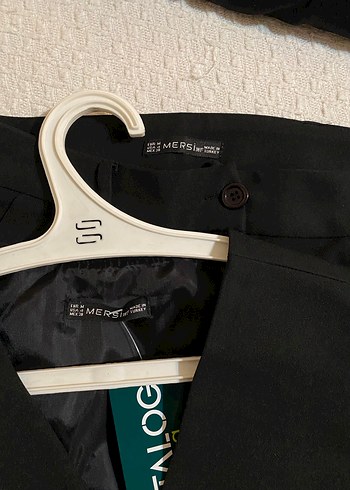 Siyah V Yaka Kolsuz Midi Takım Elbise - Görsel 6