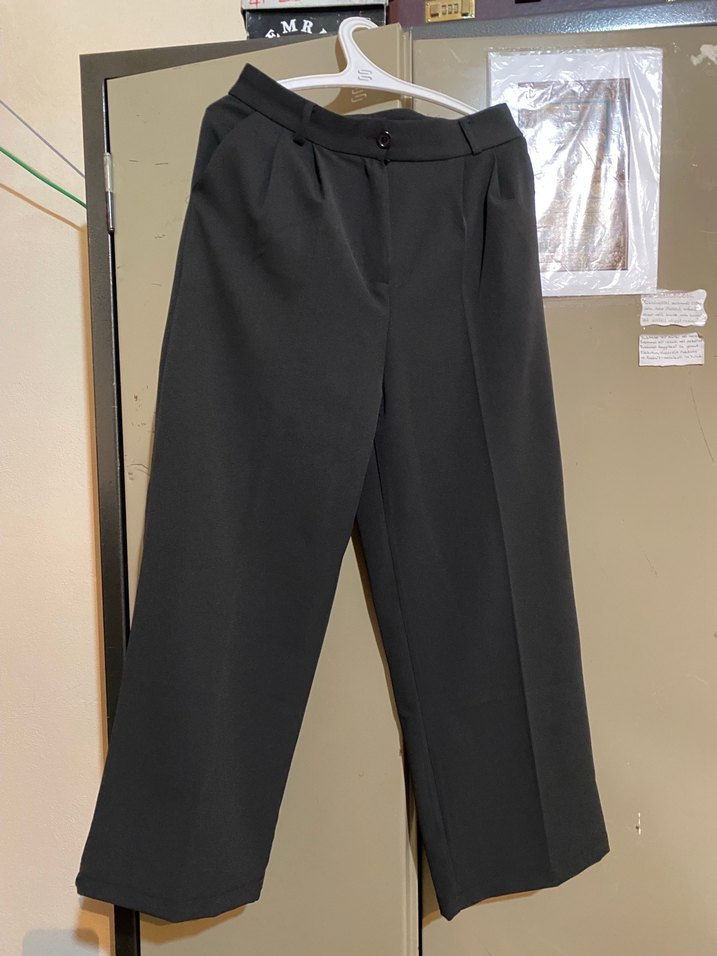 Siyah V Yaka Kolsuz Midi Takım Elbise - Görsel 4