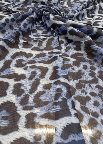 kadın leopar desenli eşarp - Görsel 2