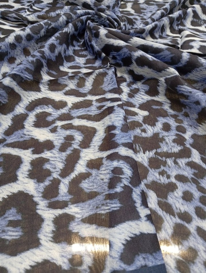 kadın leopar desenli eşarp - Görsel 2