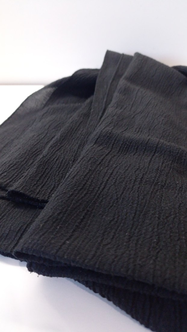 Siyah Uzun Kadın Şal - Görsel 2