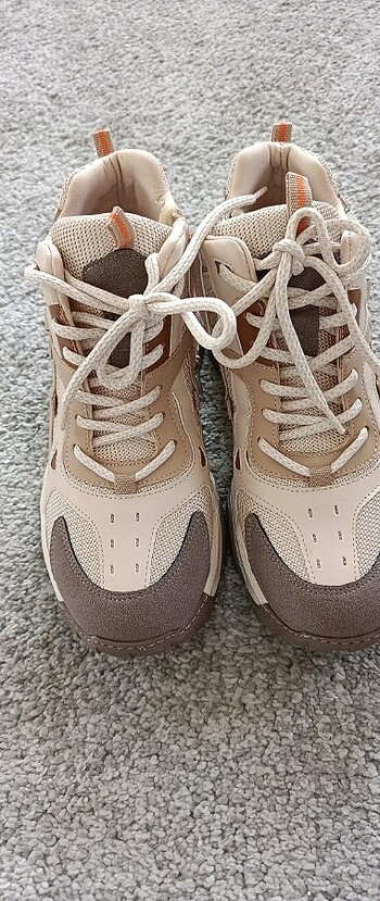 Luvishoes Taba Bej Bağcıklı Kalın Taban Spor Sneakers