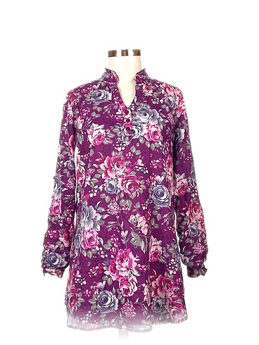 LC Waikiki Bluz %70 İndirimli.