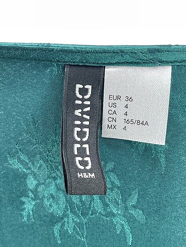 36 Beden çeşitli Renk H&M Kısa Elbise %70 İndirimli.