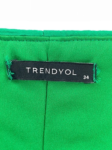 34 Beden yeşil Renk Trendyol & Milla Uzun Elbise %70 İndirimli.