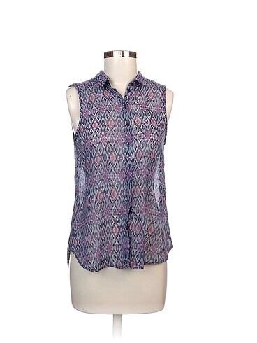 H&M Gömlek %70 İndirimli.