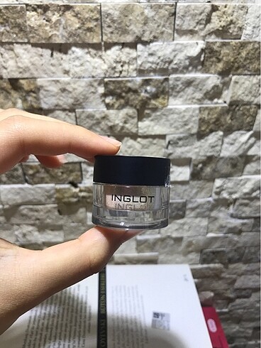 Inglot İnglot ışıltılı far
