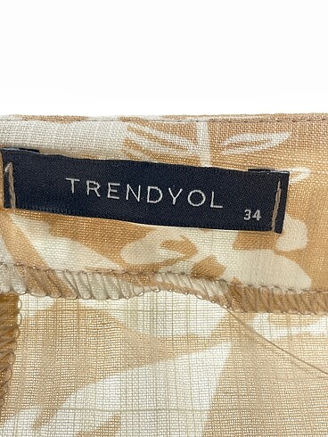 34 Beden çeşitli Renk Trendyol & Milla Bluz %70 İndirimli.