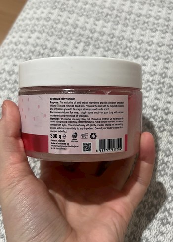 Derminix Çilek & Vanilya Vücut Peelingi 300g - Görsel 2