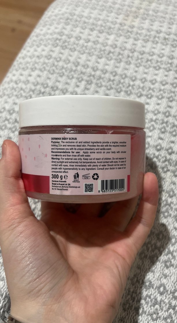 Derminix Çilek & Vanilya Vücut Peelingi 300g - Görsel 2