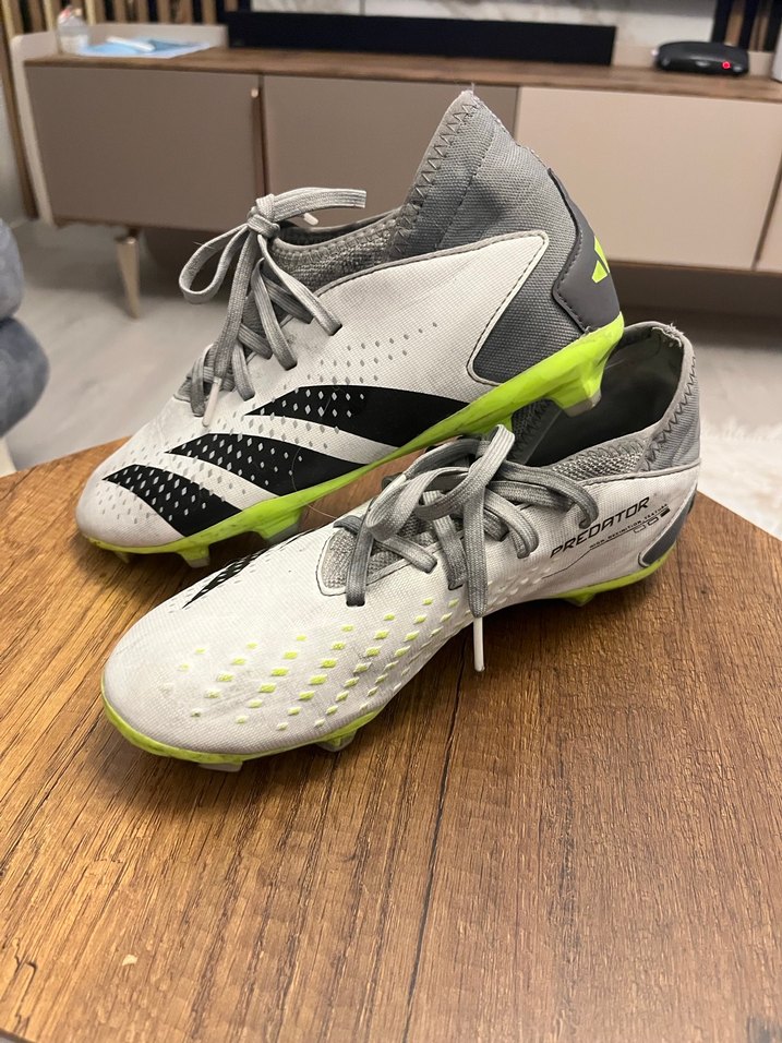 Adidas predator 38 2/3 numara - Görsel 4