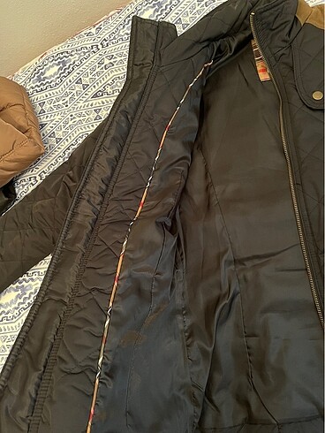 Diğer Barbour modeline muadil
