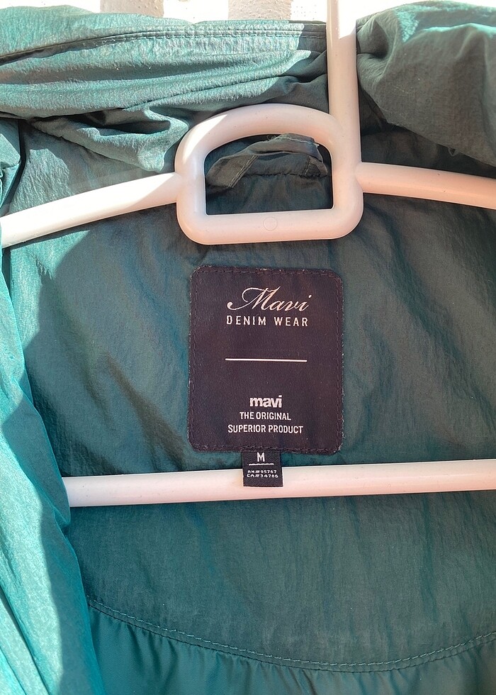 Yeşil şişme mont - Görsel 3