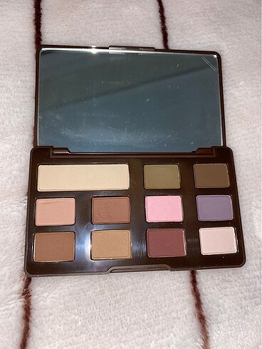 Too Faced Too faced matte chocolate chip