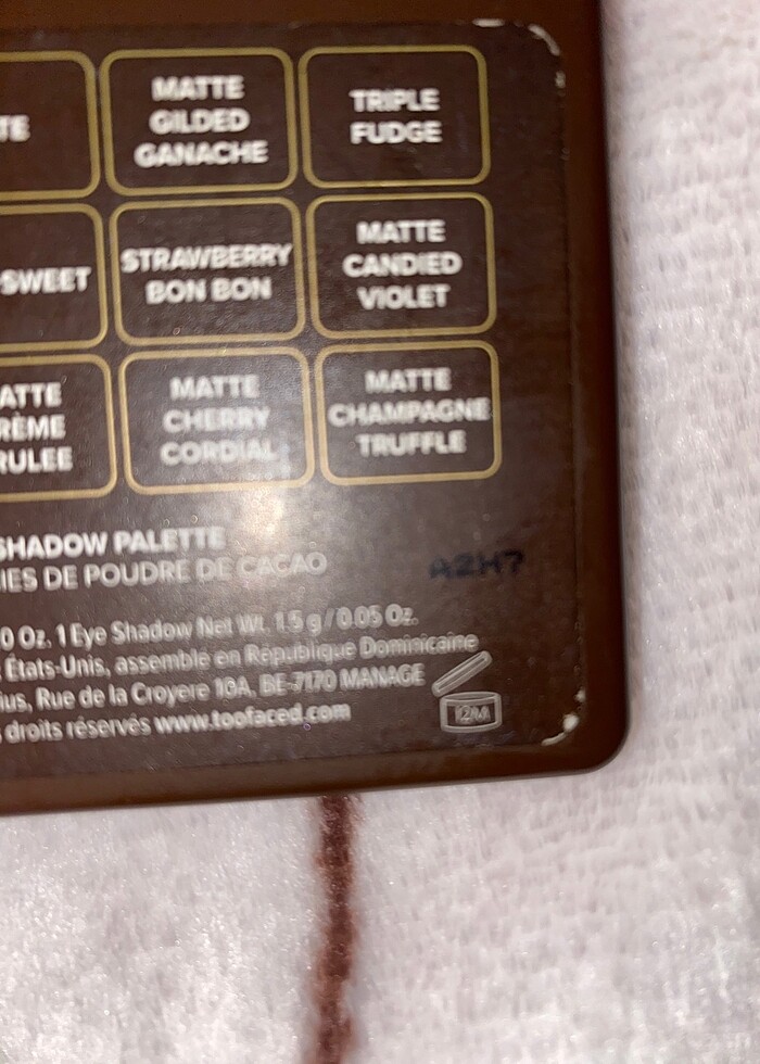 Too faced matte chocolate chip - Görsel 4