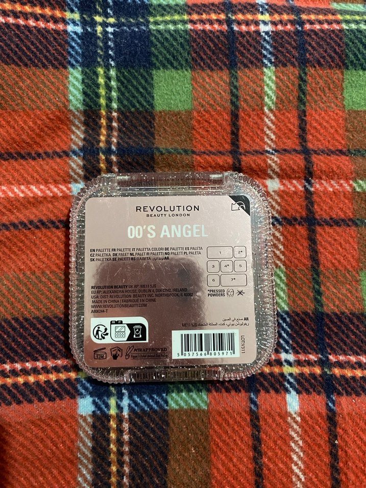 Revolution y2k 00s angel far paleti - Görsel 4