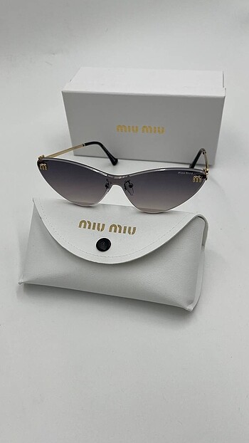  Beden siyah Renk Miu Miu