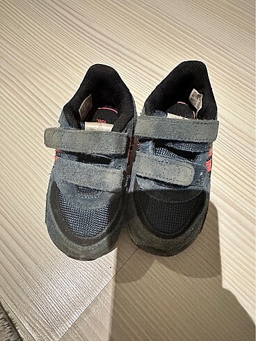Adidas bebek ayakkabı