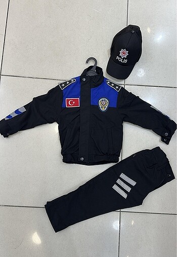Polis takım kostüm