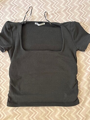 Zara yanı büzgülü crop