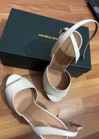 TOPUKLU AYAKKABI - Görsel 2