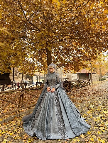 Nişanlık gelinlik