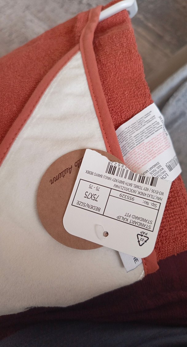 Kahverengi Erkek Çocuk Nakışlı Bornoz ve Havlu - Görsel 4