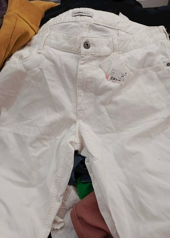 Beyaz Pamuklu Rahat Kesim Midi Kadın Pantolon - Görsel 2