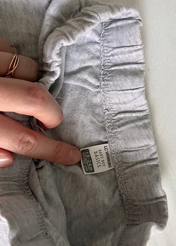 Gri Pamuklu Erkek Çocuk Şortu - Görsel 5