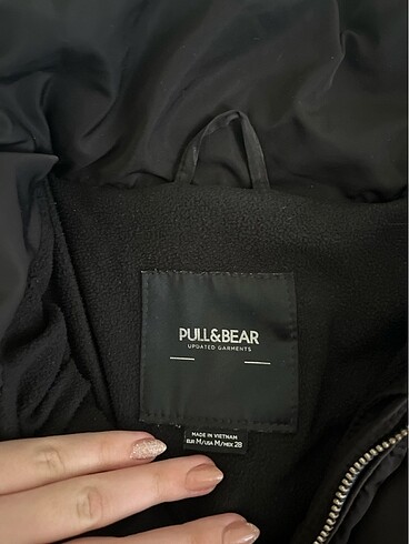 Pull and Bear Mont defolu yerini paylaştım çok ucuza satacağım