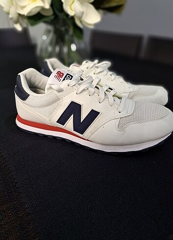 New Balance Beyaz Spor Ayakkabı 