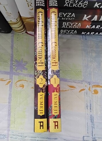 Cadıların cenneti (1.ve 2. Cilt)