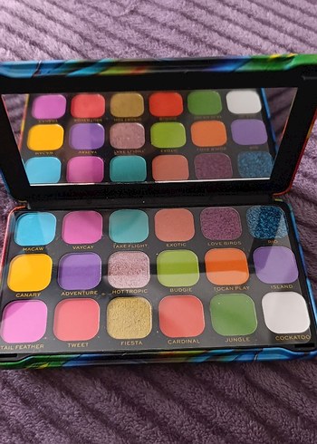 Revolution Çok Renkli Parlak Far Paleti - Görsel 2