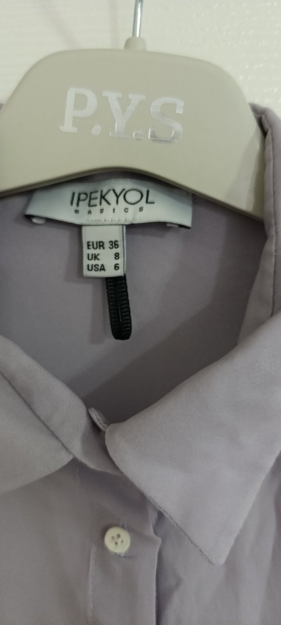 Düğmeli Gri Kadın Gömlek - Görsel 3