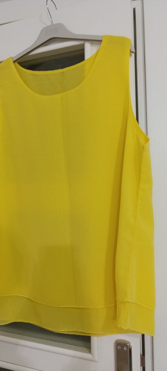 Sarı Kolsuz Salaş Bluz - Görsel 3