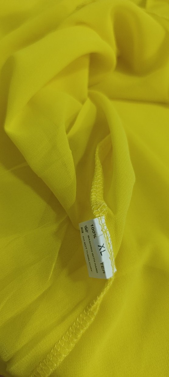 Sarı Kolsuz Salaş Bluz - Görsel 4