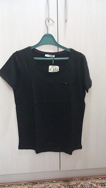 FASHION FRIENDS TİŞÖRT 