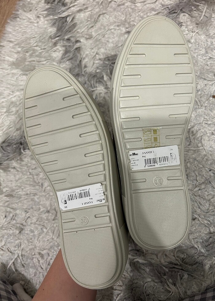 Elle spor ayakkabı - Görsel 5