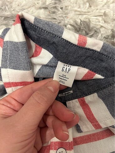 Gap erkek bebek gömlek yakalı tulum - Görsel 2