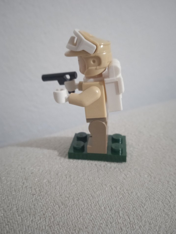 Bej Lego Asker Figürü - Görsel 4