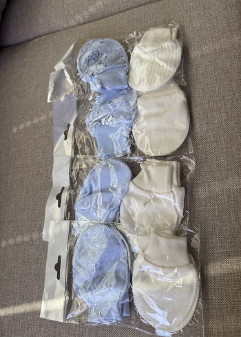 Mavi ve Beyaz Erkek Bebek Eldivenleri Velcro - Görsel 11