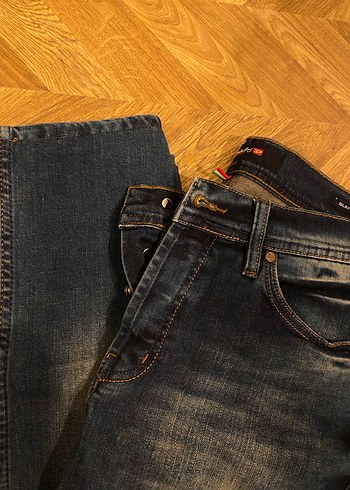 31 Beden Diesel marka kot pantolon