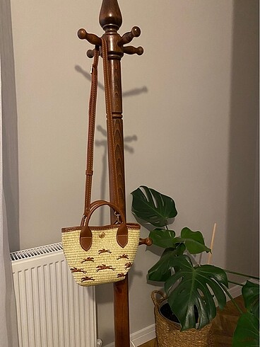 Longchamp
