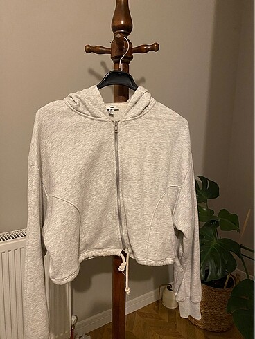 Kapüşonlu sweat