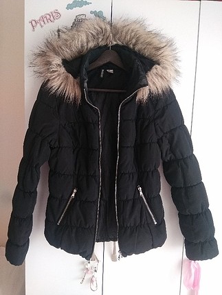 h&m mont